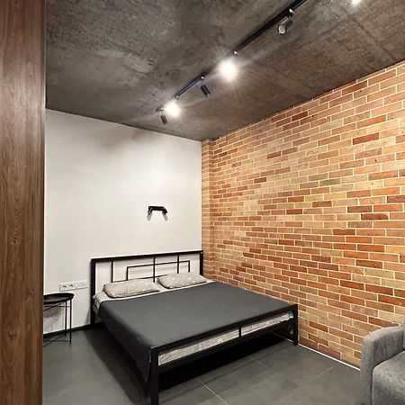 드네프로페트로프스크 Loft На Кониського, Центр 아파트 외부 사진